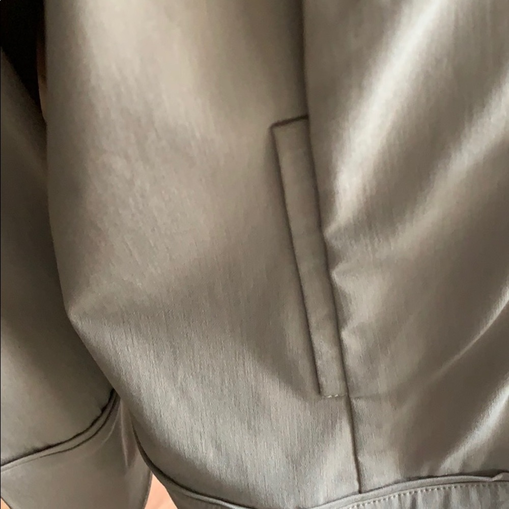 Jacket - Picture 5 of 13